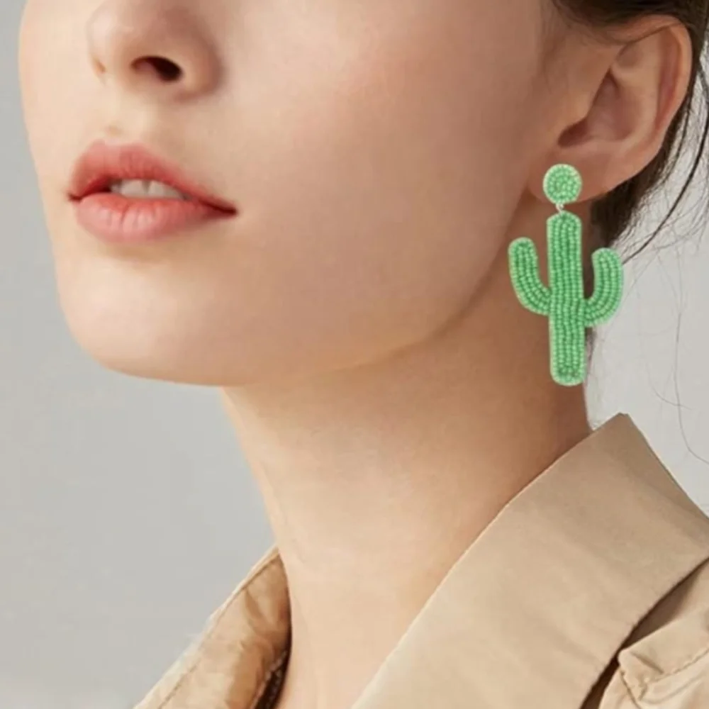 NWT Green Beaded Cactus Earrings Thee Inches